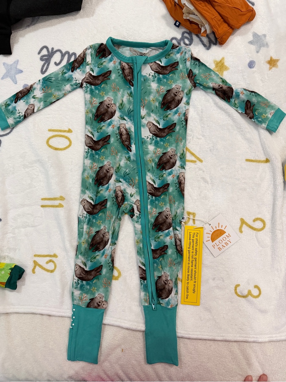 NWT Ploom baby Otter Bamboo Zippy 6-12M